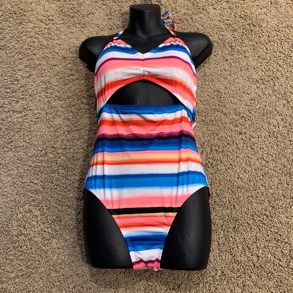 COPY - NWOT Clean Water Striped One Piece Swimsuit: XL - Picture 2 of 7